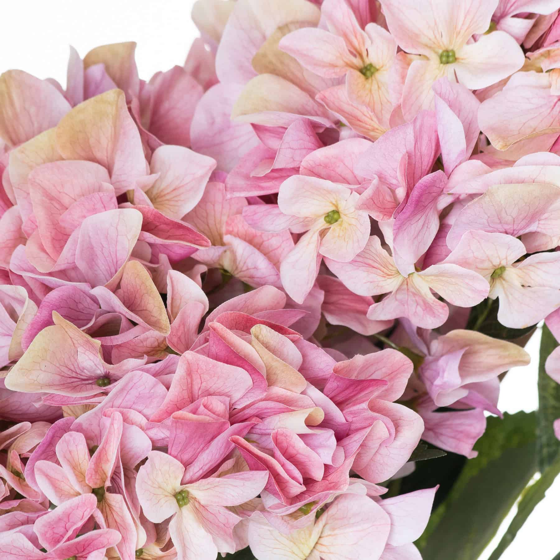 Shabby Pink Hydrangea Bouquet – Material: Plastic