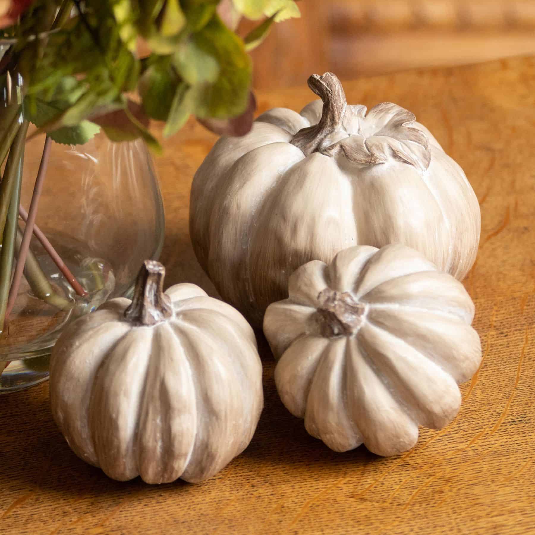Set Of Three Carved Wood Effect Pumpkins – Material: Resin