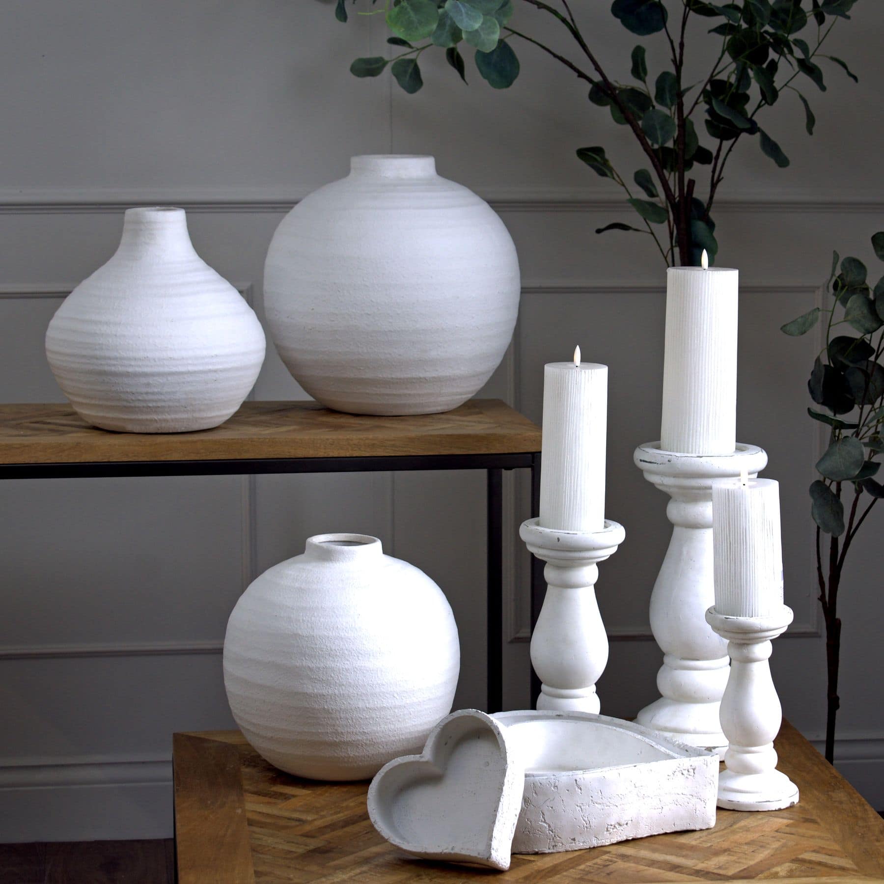Tiber Large Matt White Ceramic Vase – Additional view