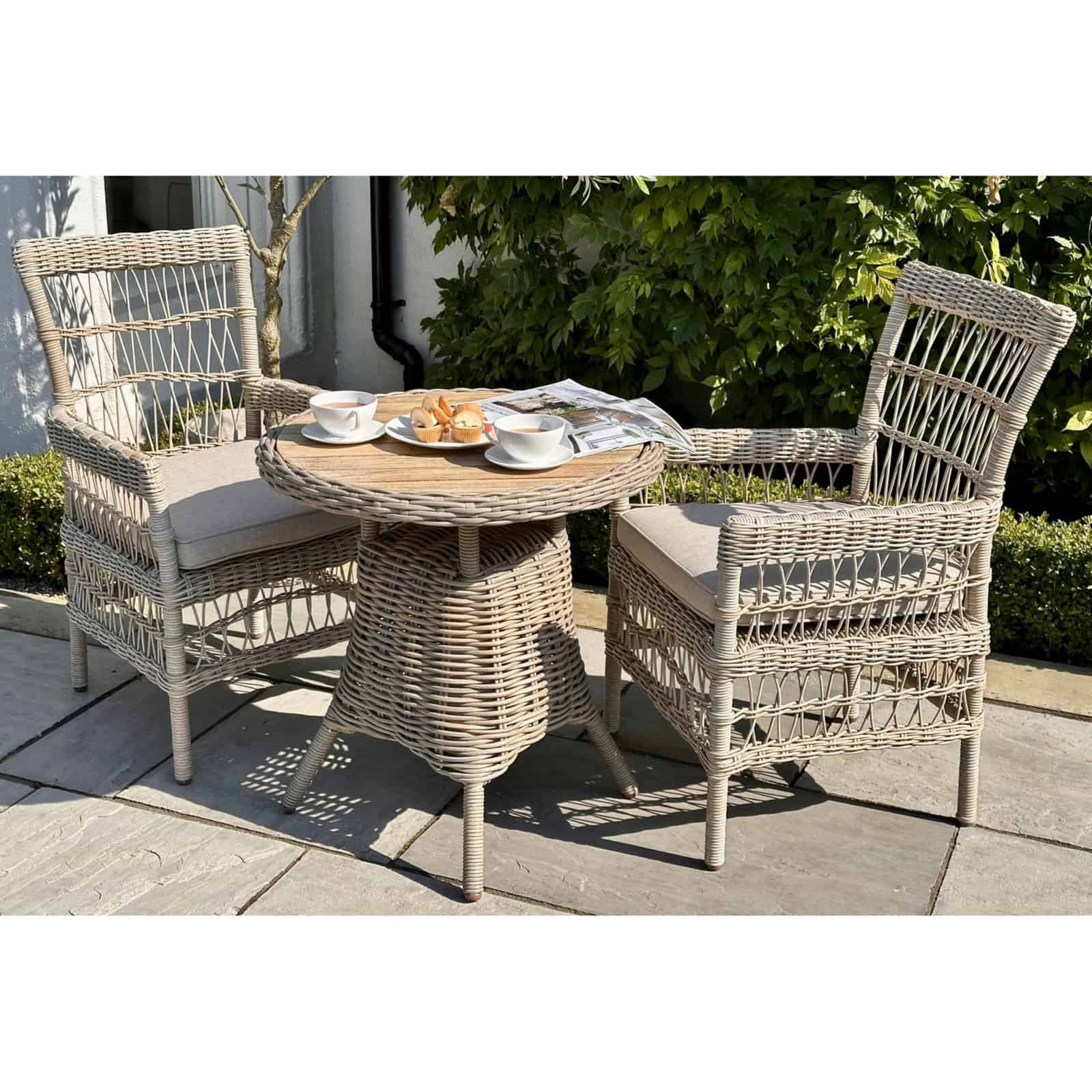 Amalfi Collection Outdoor Bistro Table With Wood Top – Colour: Beige