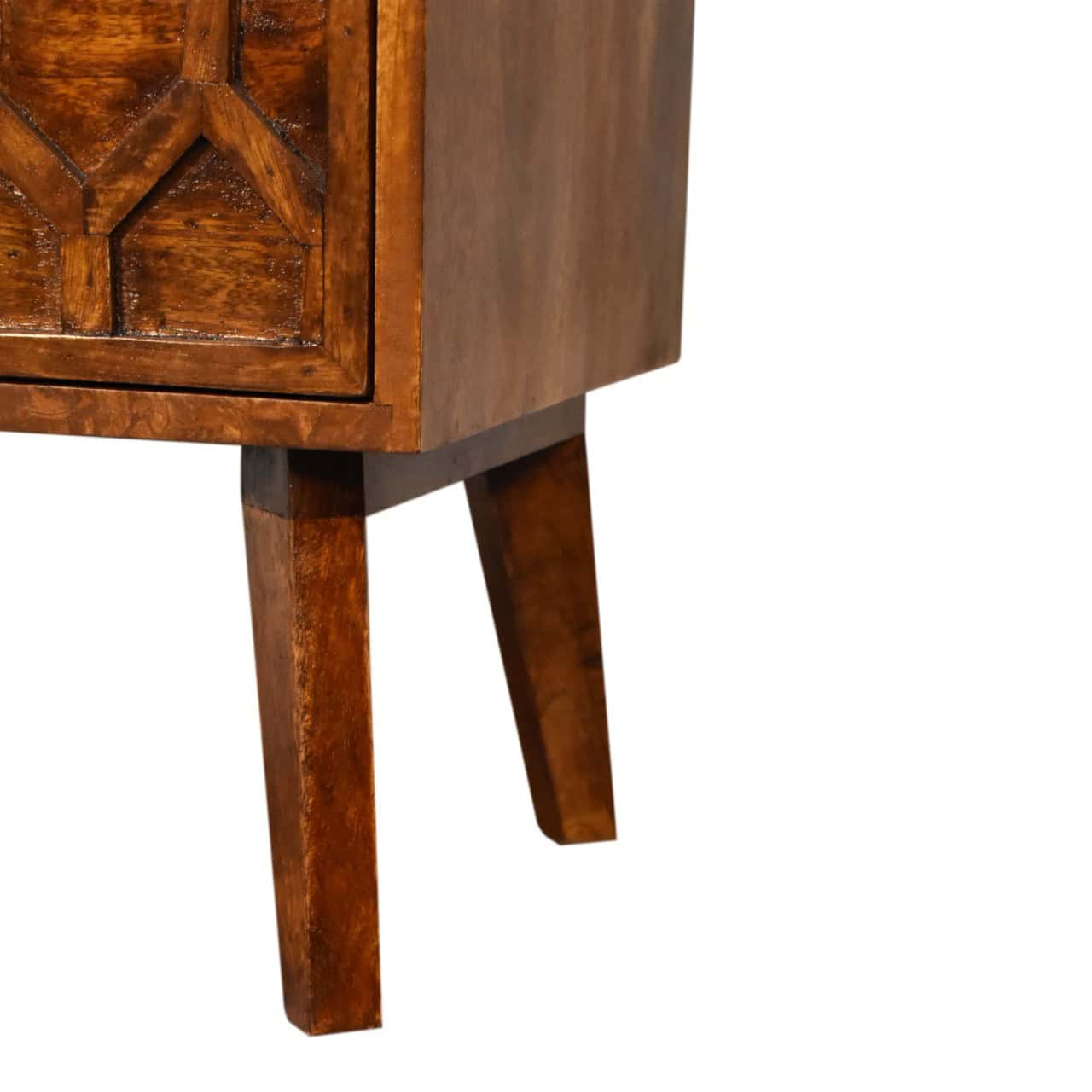 Amouri Bedside - Image 7