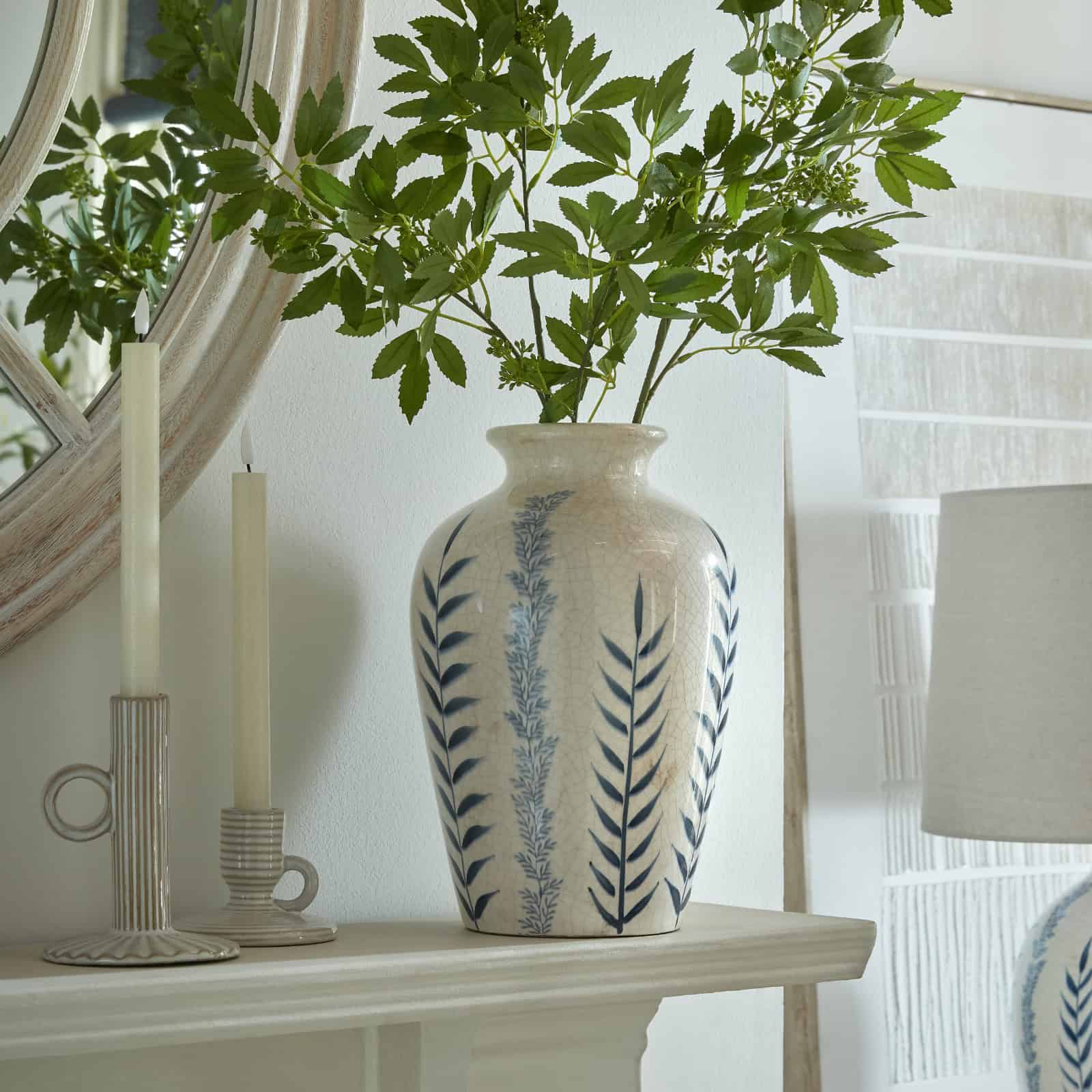 Classic Blue Flora Juniper Vase