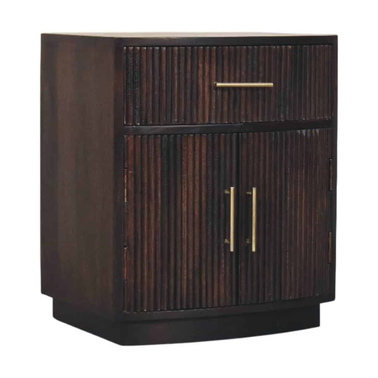 Milan Bedside